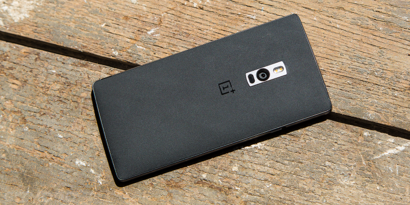 Illustration for article titled OnePlus 2 Review: It's Powerful, It's Cheap, and Dangit, It's Exciting